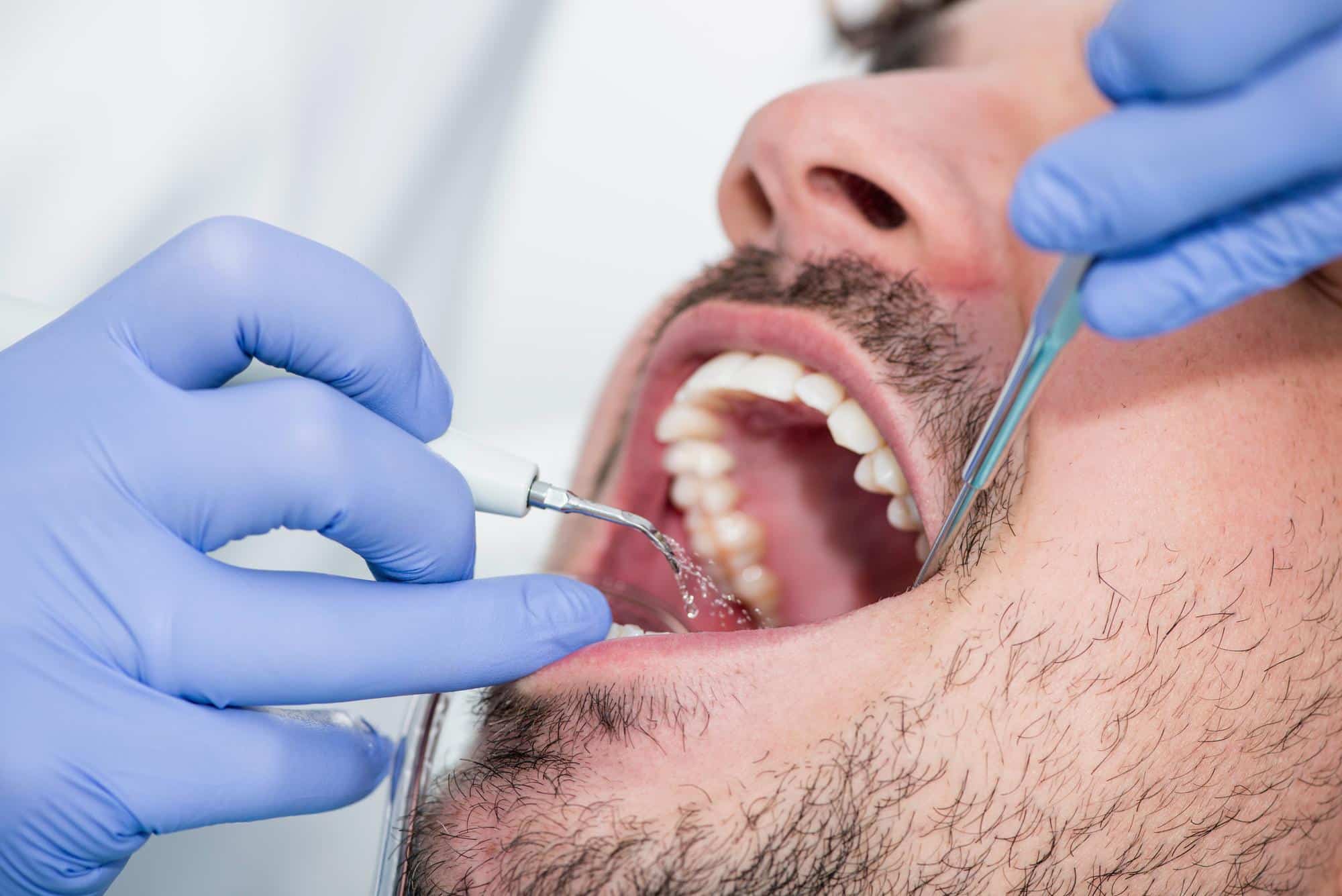 Paciente durante endodoncia